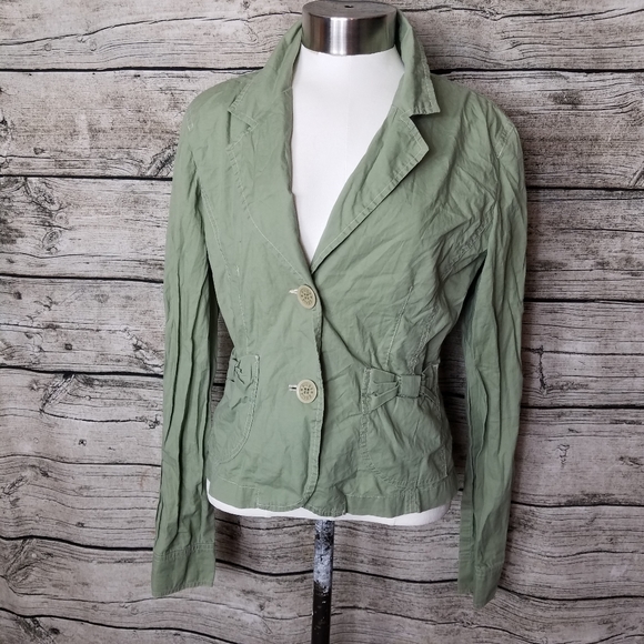 Plugg Green Blazer Size Medium.Pit to pit approx:  18 inches Right shoulder t - Picture 1 of 6